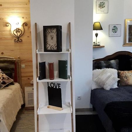 Logis L'Estelvin Chambres D'Hotes การ์กาซอน ภายนอก รูปภาพ