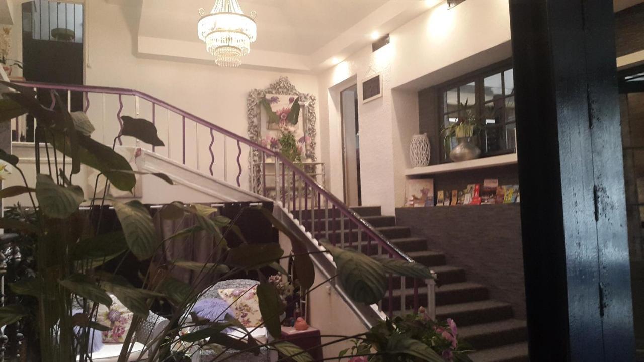 Logis L'Estelvin Chambres D'Hotes การ์กาซอน ภายนอก รูปภาพ